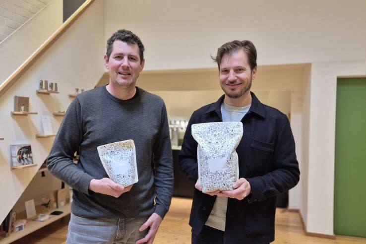 Unsere neue Kaffeeverpackung. Weniger Emissionen, längere Frische, aber noch nicht am Ziel