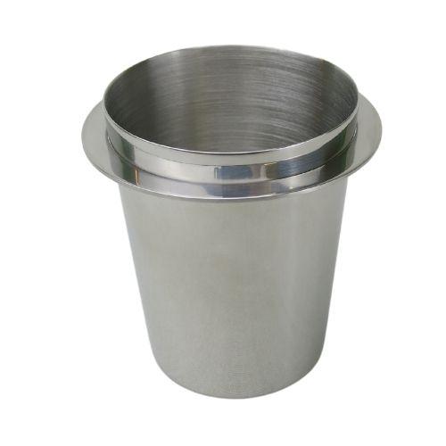 Unser Messbecher aus Edelstahl